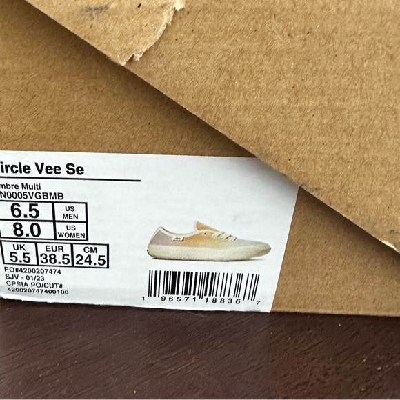 NIB Multicolored pastel vans. Women’s 8, men’s size 6.5 - Picture 5 of 5